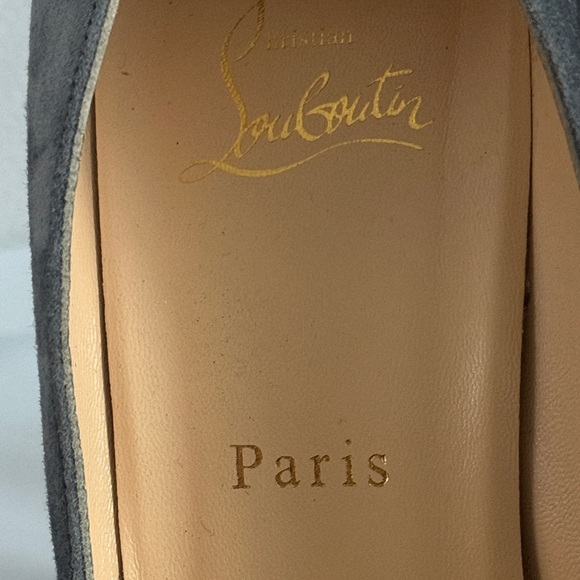 Gray Suede Women's Pumps - Picture 11 of 12